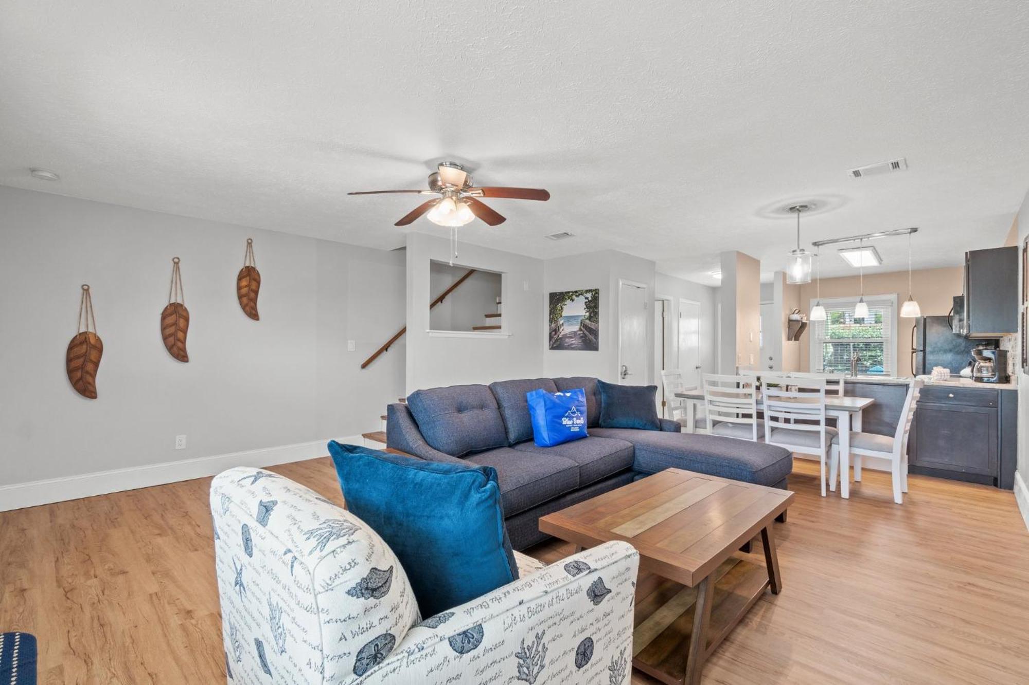 120 Palm Dr A - La Casa Turquesa